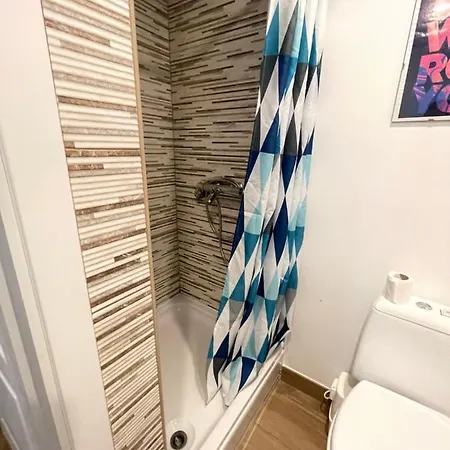 דירה Pod Room, Free Parking *