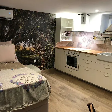 Pod Room, Free Parking Apartman