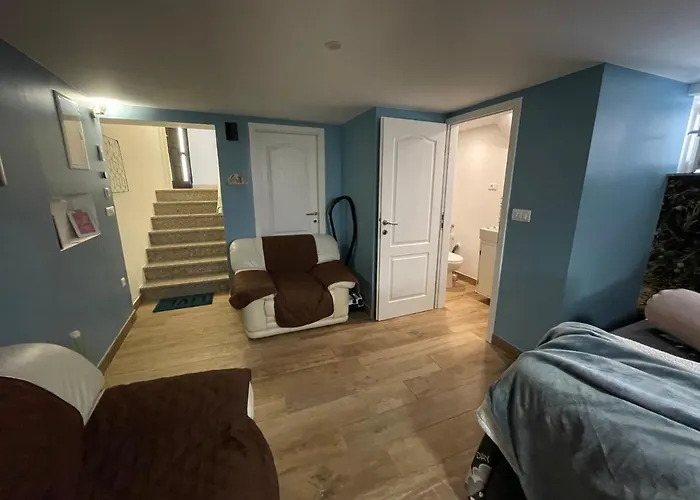 Pod Room, Free Parking Daire *